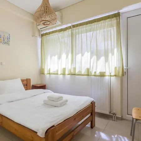 Apartment & Modern 2 Bedroom For 5 Ppl Athens